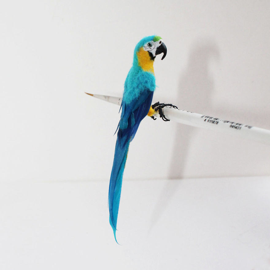 Tiny-Sculptures-Fairies-Miniatures-Katie-Doka