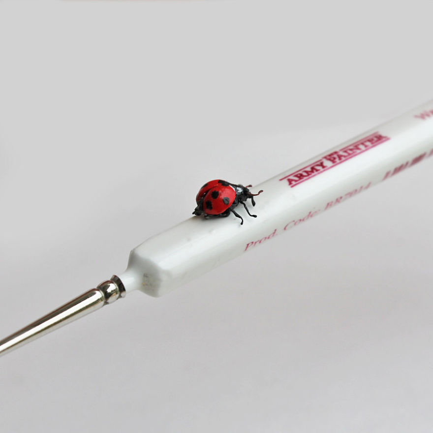 Tiny-Sculptures-Fairies-Miniatures-Katie-Doka