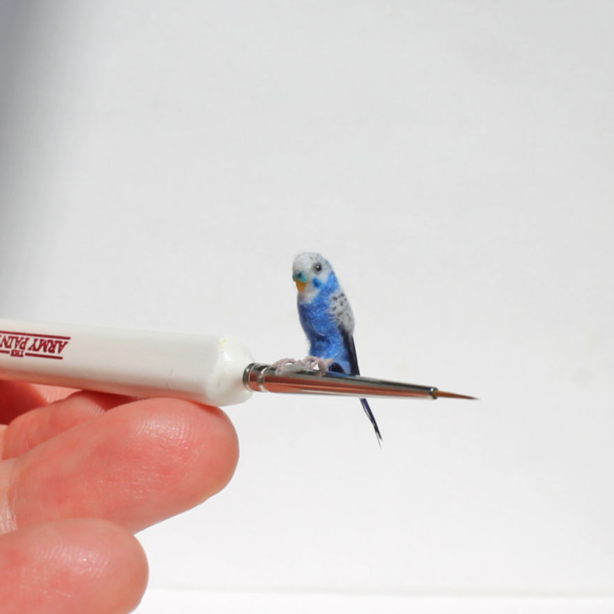 Tiny-Sculptures-Fairies-Miniatures-Katie-Doka