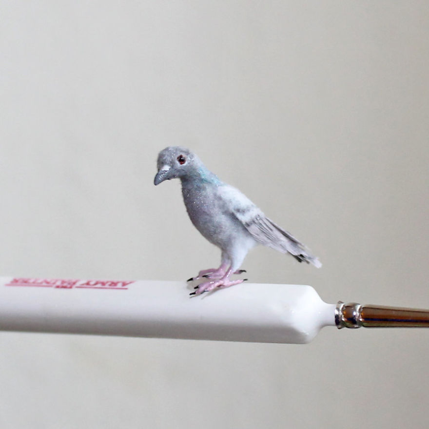 Tiny-Sculptures-Fairies-Miniatures-Katie-Doka