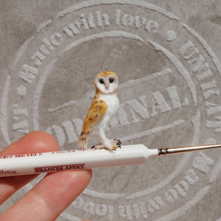 Tiny-Sculptures-Fairies-Miniatures-Katie-Doka