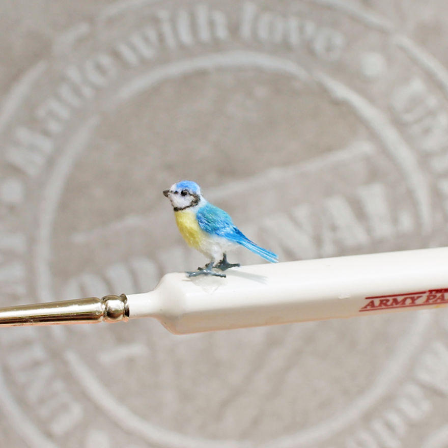 Tiny-Sculptures-Fairies-Miniatures-Katie-Doka