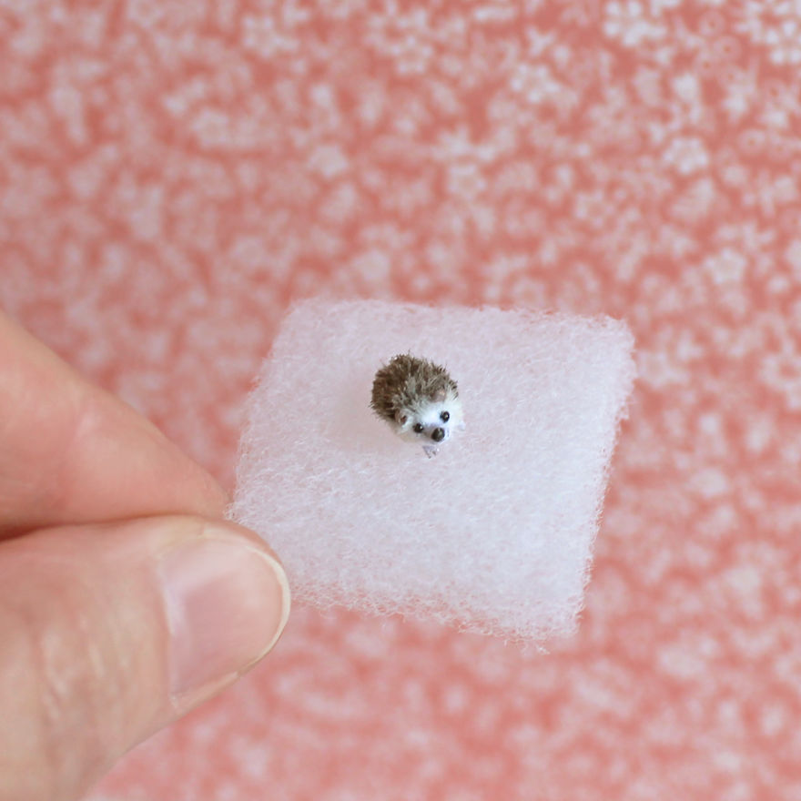 Tiny-Sculptures-Fairies-Miniatures-Katie-Doka