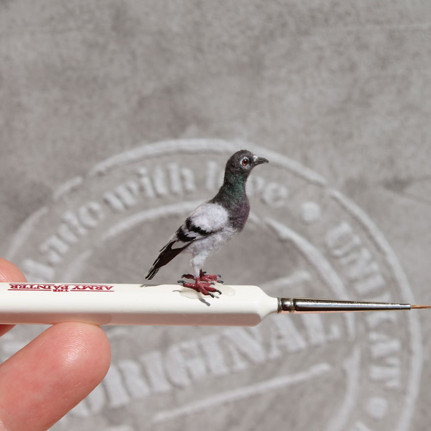 Tiny-Sculptures-Fairies-Miniatures-Katie-Doka