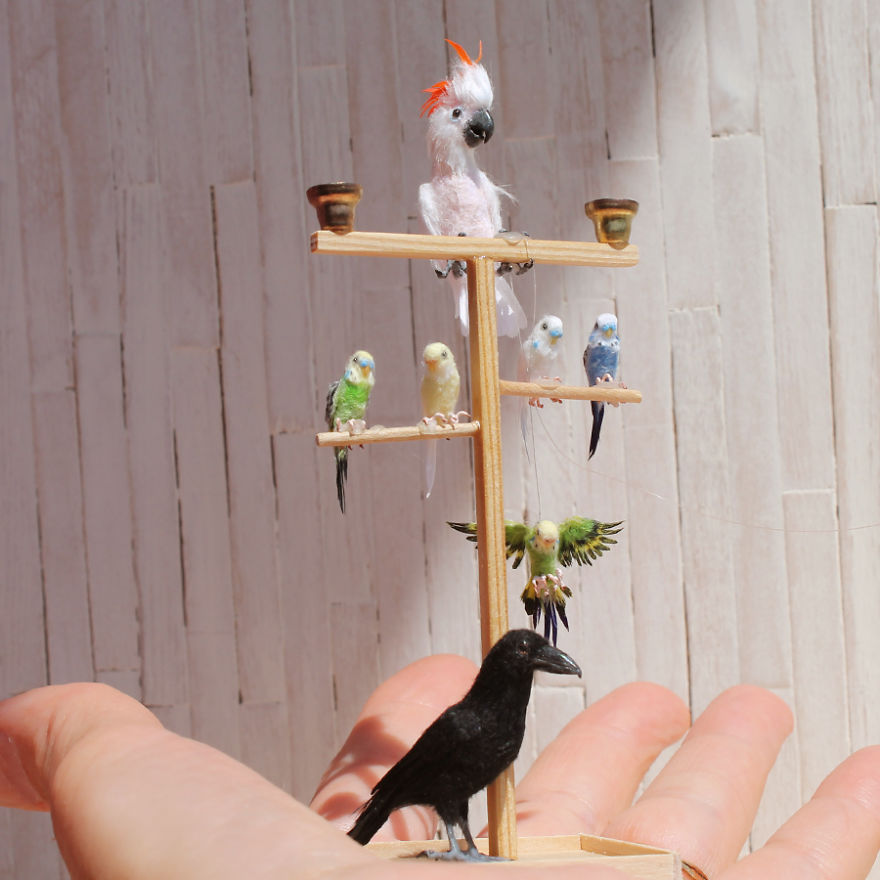 Tiny-Sculptures-Fairies-Miniatures-Katie-Doka