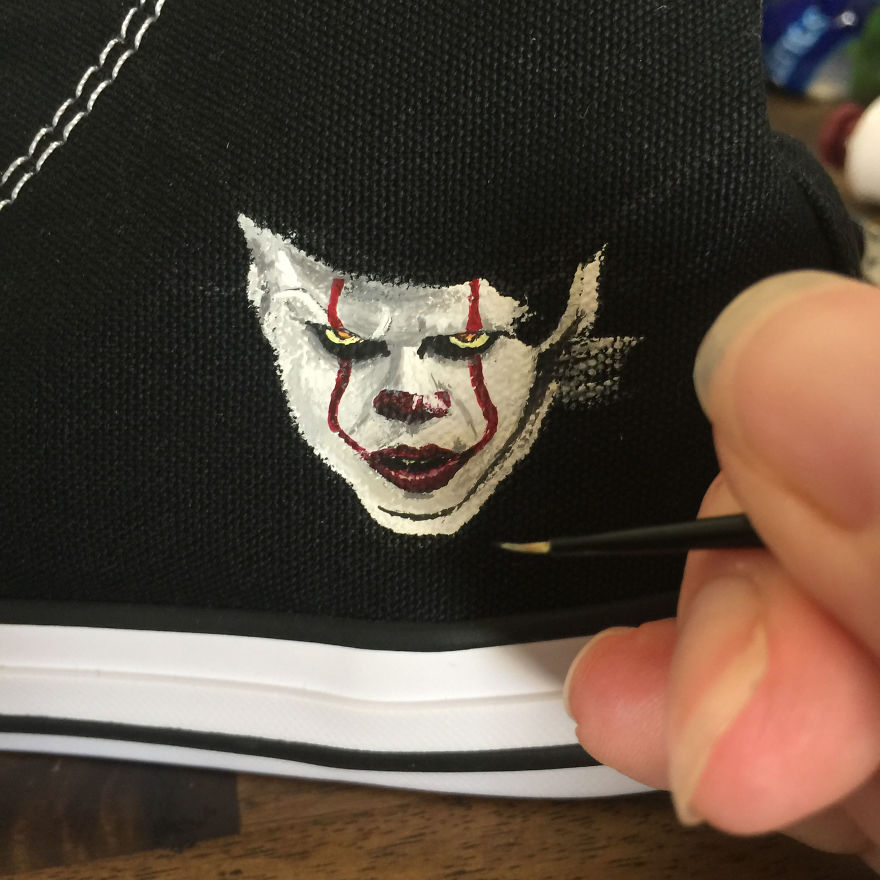 I Turned These Boring Shoes Into A Perfect Pair For A 9-Year-Old Horror Movie Fan I Turned These Boring Shoes Into A Perfect Pair For A 9-Year-Old Horror Movie Fan