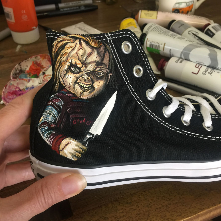I Turned These Boring Shoes Into A Perfect Pair For A 9-Year-Old Horror Movie Fan I Turned These Boring Shoes Into A Perfect Pair For A 9-Year-Old Horror Movie Fan
