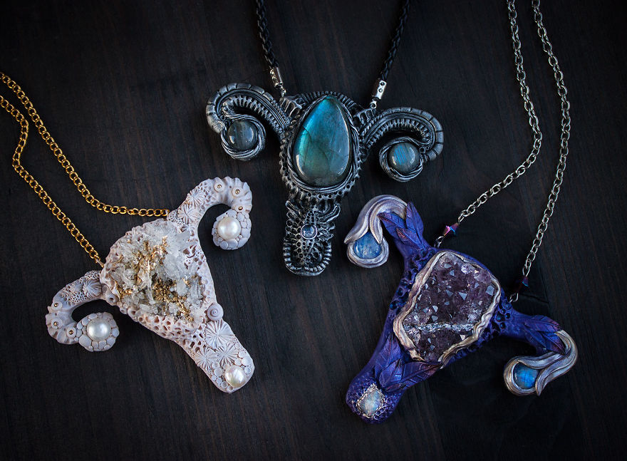 Uterus-Shaped Necklaces Are A Thing Now, And There's A Strong Message Behind Them