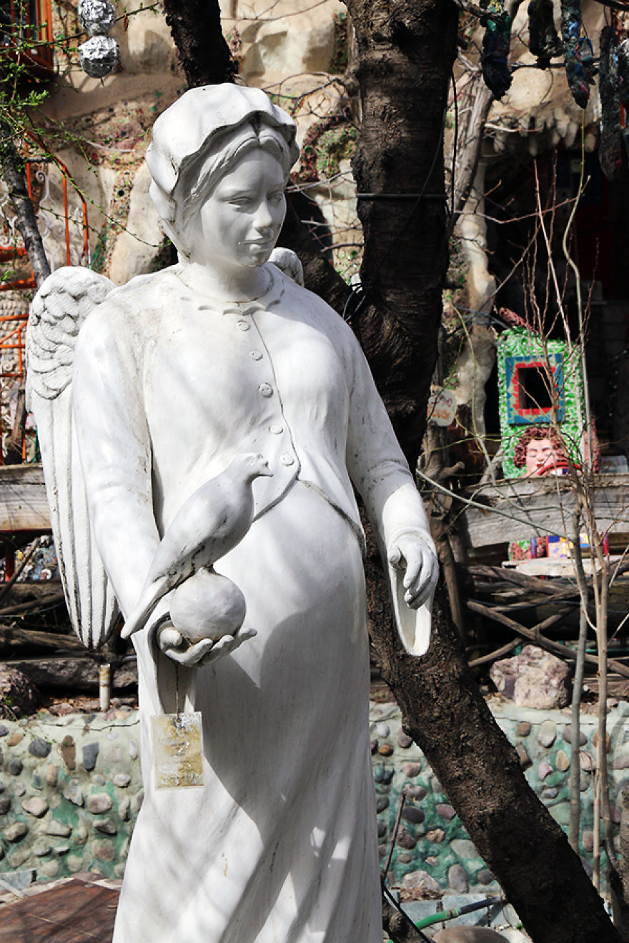 I Photograph The Strangest Museum You've Ever Seen I Photograph The Strangest Museum You've Ever Seen