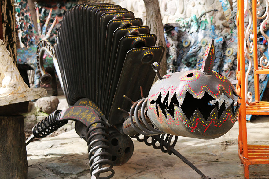 I Photograph The Strangest Museum You've Ever Seen I Photograph The Strangest Museum You've Ever Seen