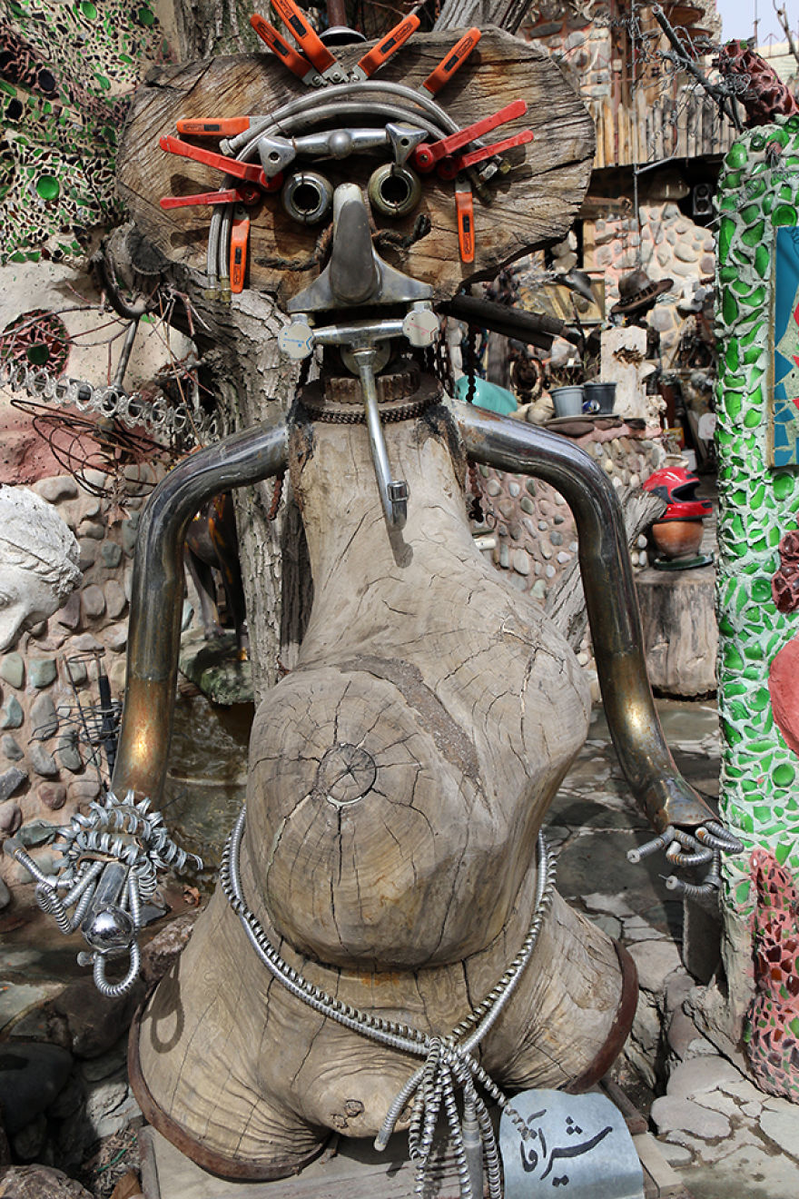 I Photograph The Strangest Museum You've Ever Seen I Photograph The Strangest Museum You've Ever Seen