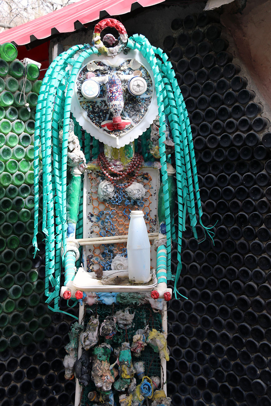 I Photograph The Strangest Museum You've Ever Seen I Photograph The Strangest Museum You've Ever Seen