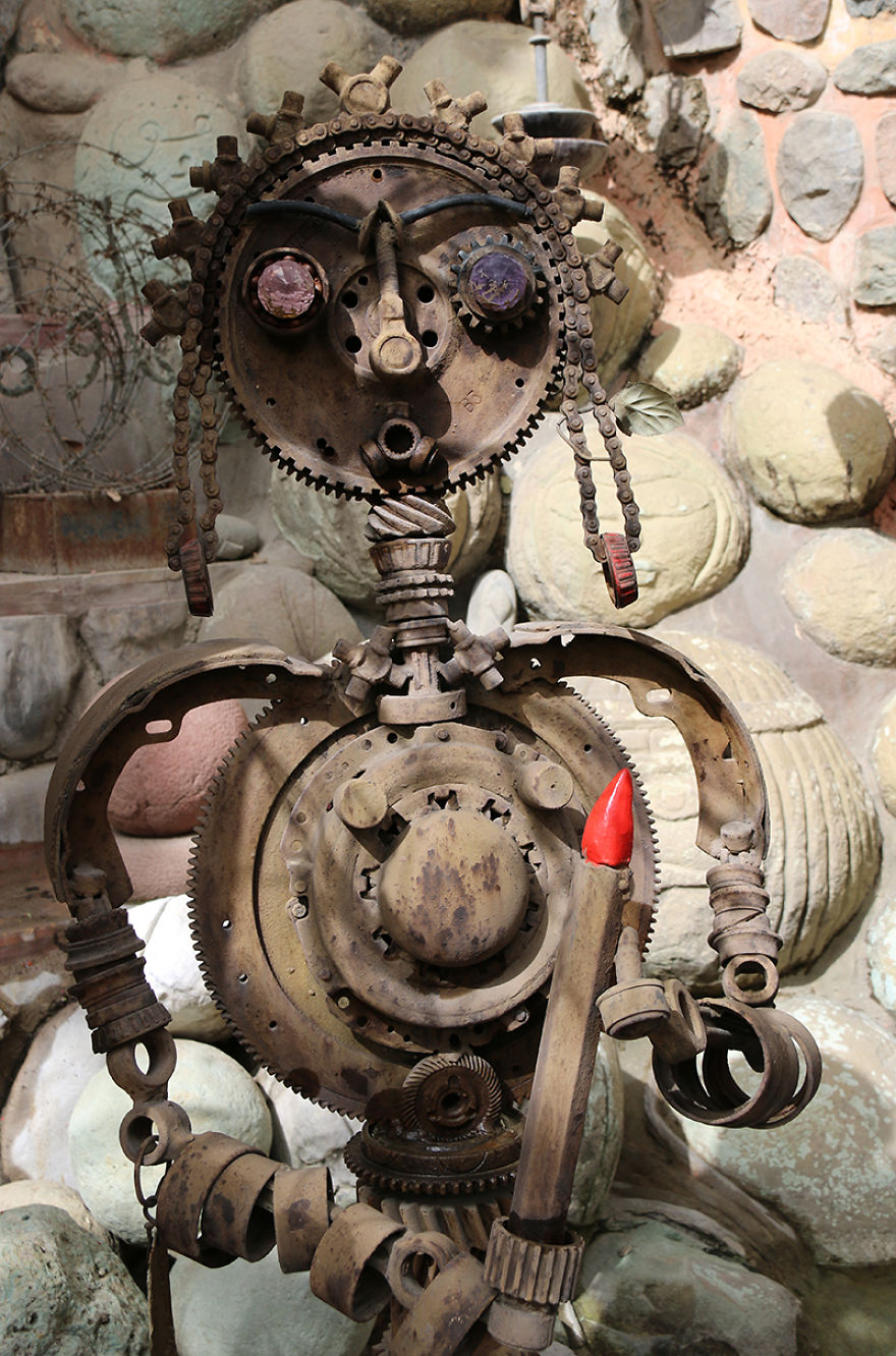 I Photograph The Strangest Museum You've Ever Seen I Photograph The Strangest Museum You've Ever Seen