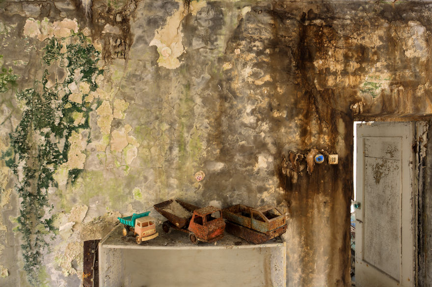 I Went To Chernobyl And Pripyat, 32 Years After The Nuclear Power Plant Disaster Took Place