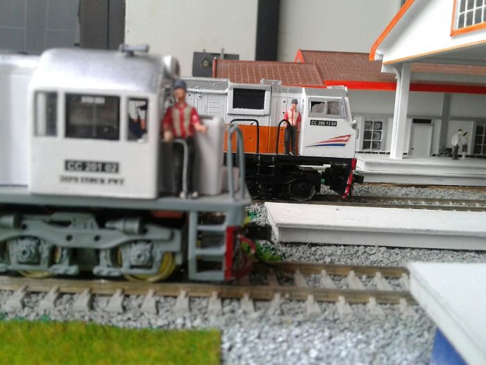Cc201 And Cc206 Scratch Build Indonesian Locomotives