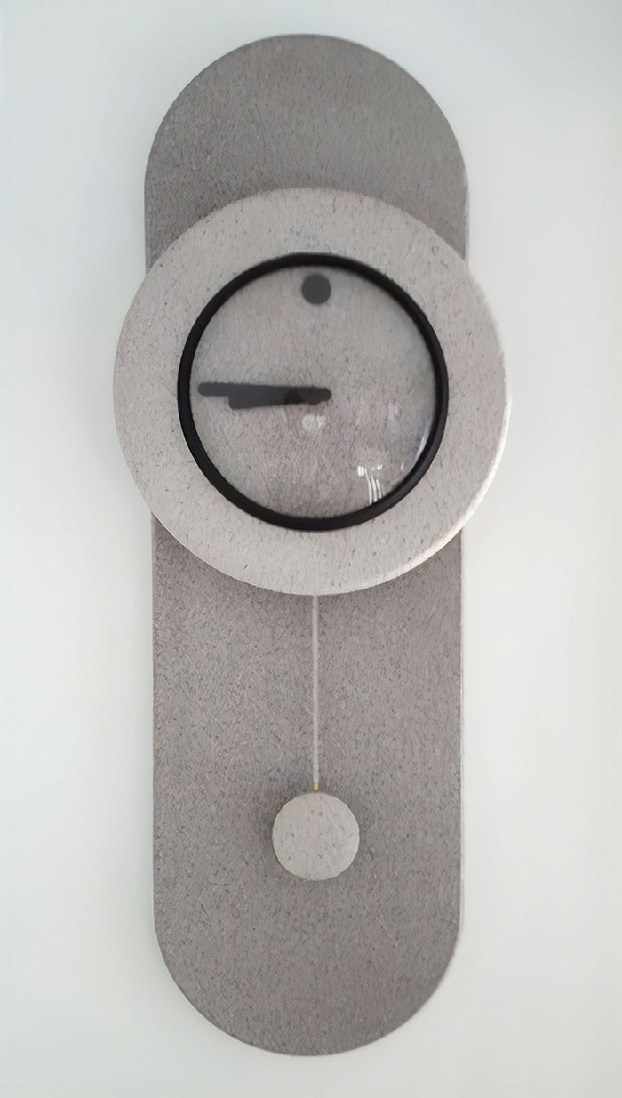 This Clock Has Been Hanging In My Grandma's Kitchen For 20+ Years