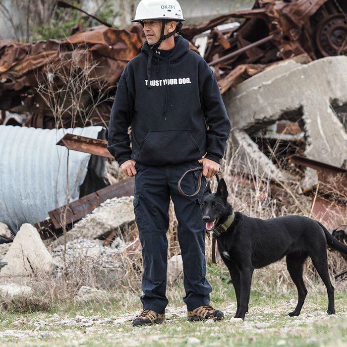 The Gang Who Tried To Kill A Policeman Didn't Expect This Kind Of Backup