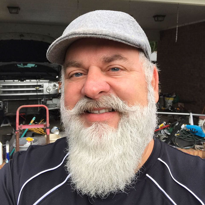 funny-taser-story-tony-welch-1 funny-taser-story-tony-welch-1