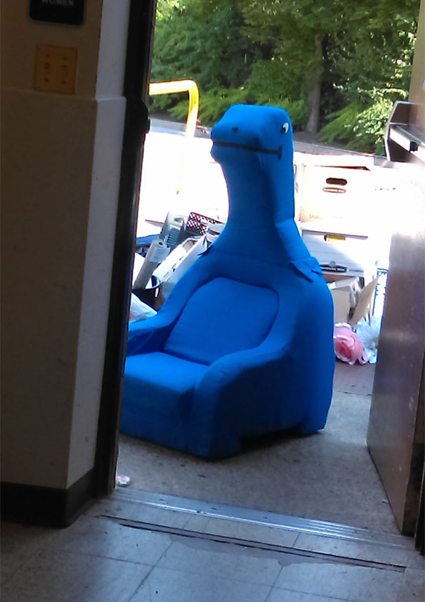 "Sometimes At Work Donators Will Just Leave Items Outside Without Ringing The Bell" - Unnerved Goodwill Employee