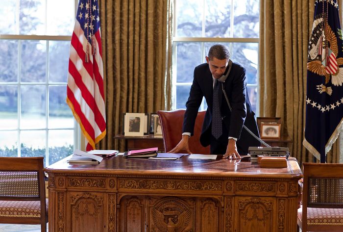 The Internet Can’t Stop Laughing At This Guide Showing How To Make It Look Like You’re Working Hard The Internet Can’t Stop Laughing At This Guide Showing How To Make It Look Like You’re Working Hard