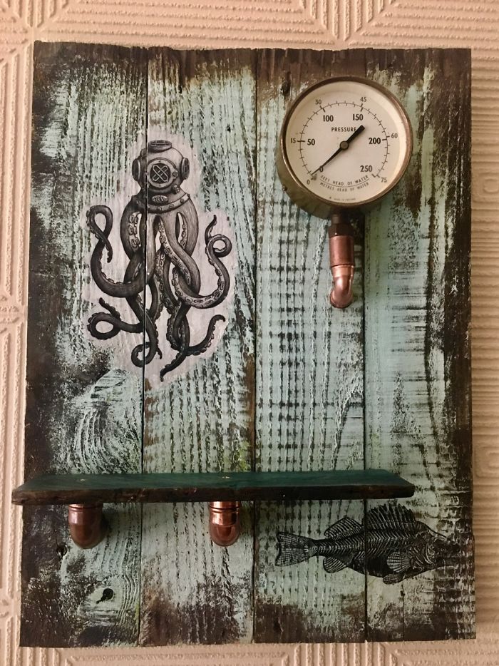 Made From An Old Fruit Box And A Pallet With Some Other Bits Thrown In 🤭