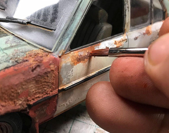 Artist Recreates People’s Childhood Memories With Realistic Dioramas, And The Result Will Amaze You