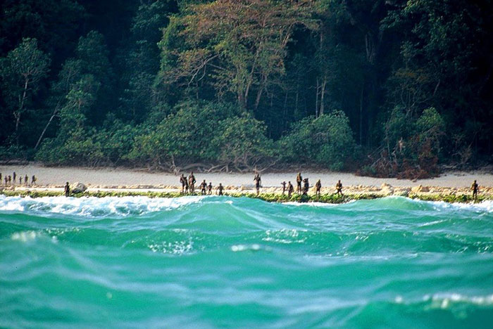 north-sentinel-island-untouched-modern-civilization-people-8