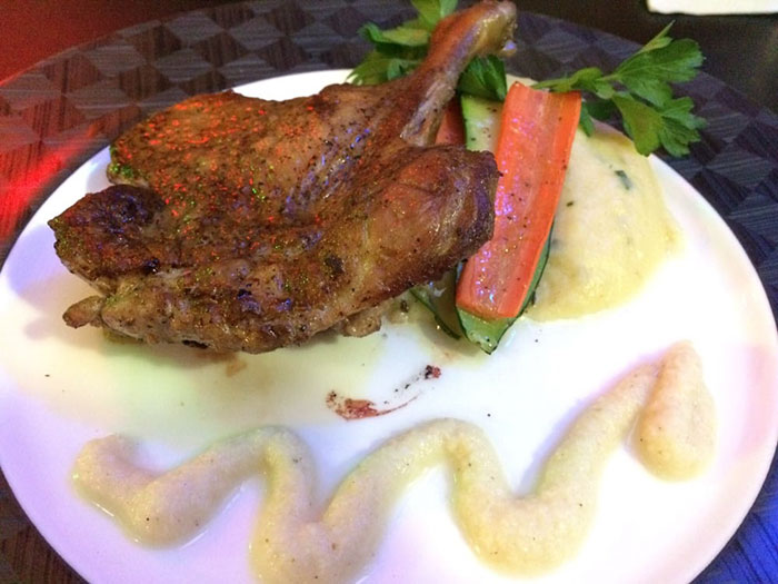 This Restaurant Offers Fancy French Cuisine Dishes For $11, But There Is A Catch This Restaurant Offers Fancy French Cuisine Dishes For $11, But There Is A Catch