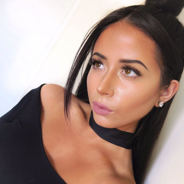 woman-respond-someone-call-you-trashy-amber-scholl (16)