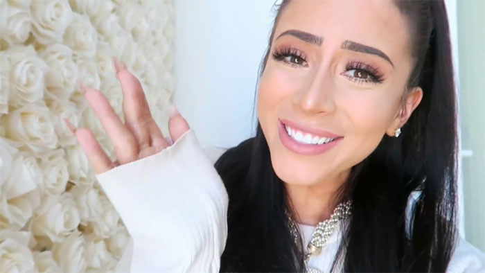 woman-respond-someone-call-you-trashy-amber-scholl (2)