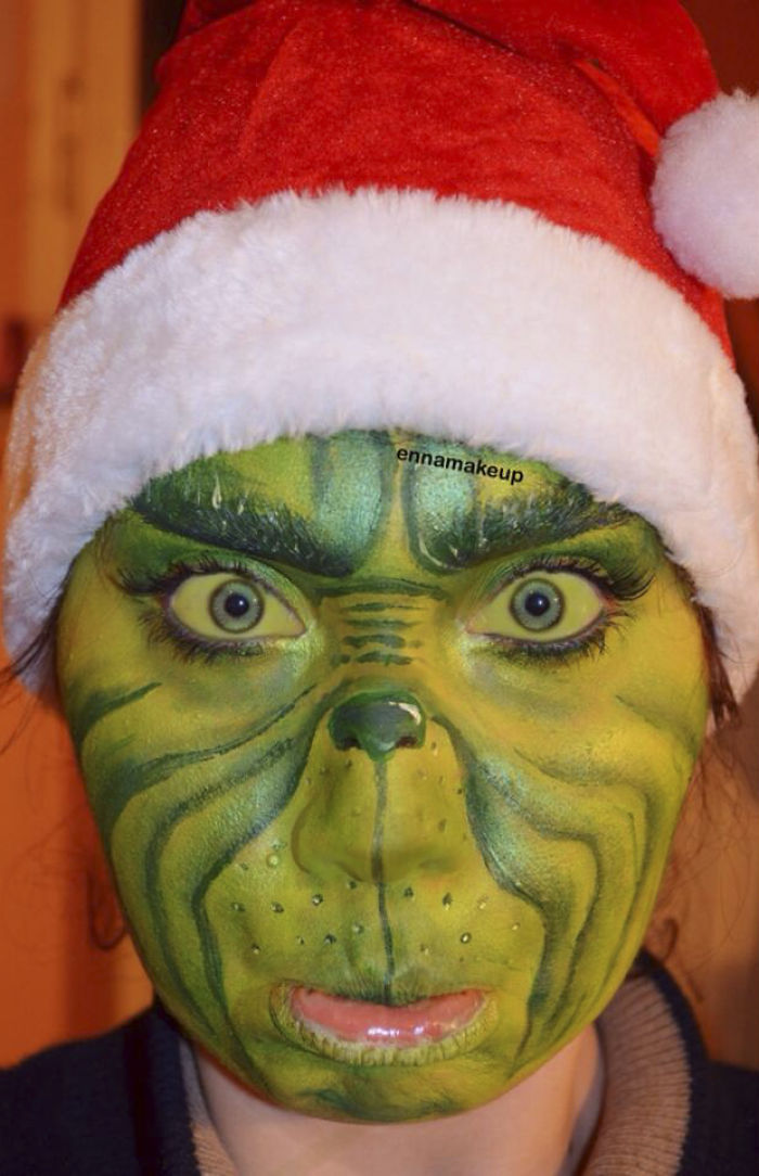 Disabled Girl Paints Herself