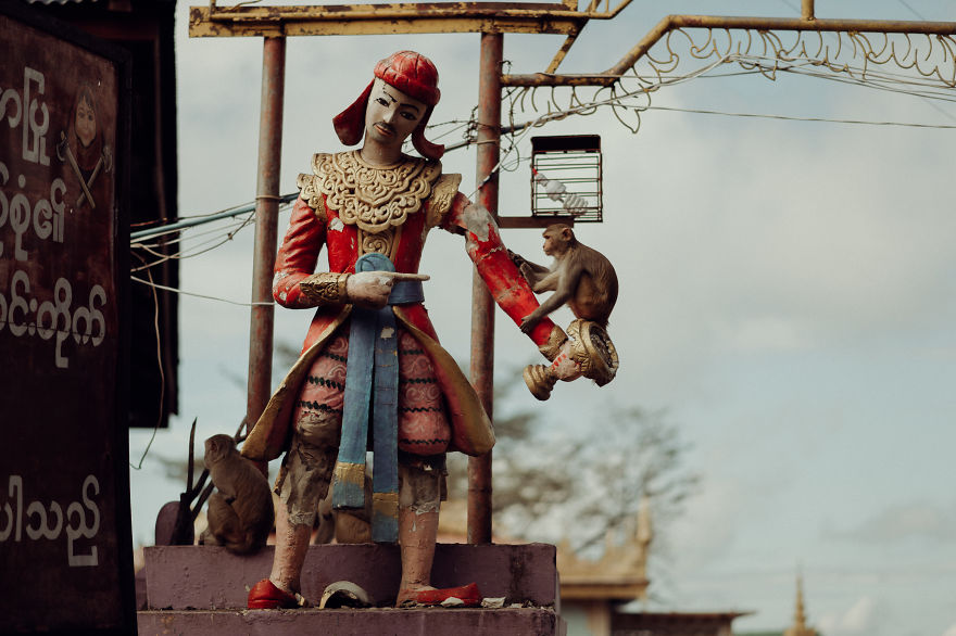 I Travelled Around Myanmar And Captured How People Lives There