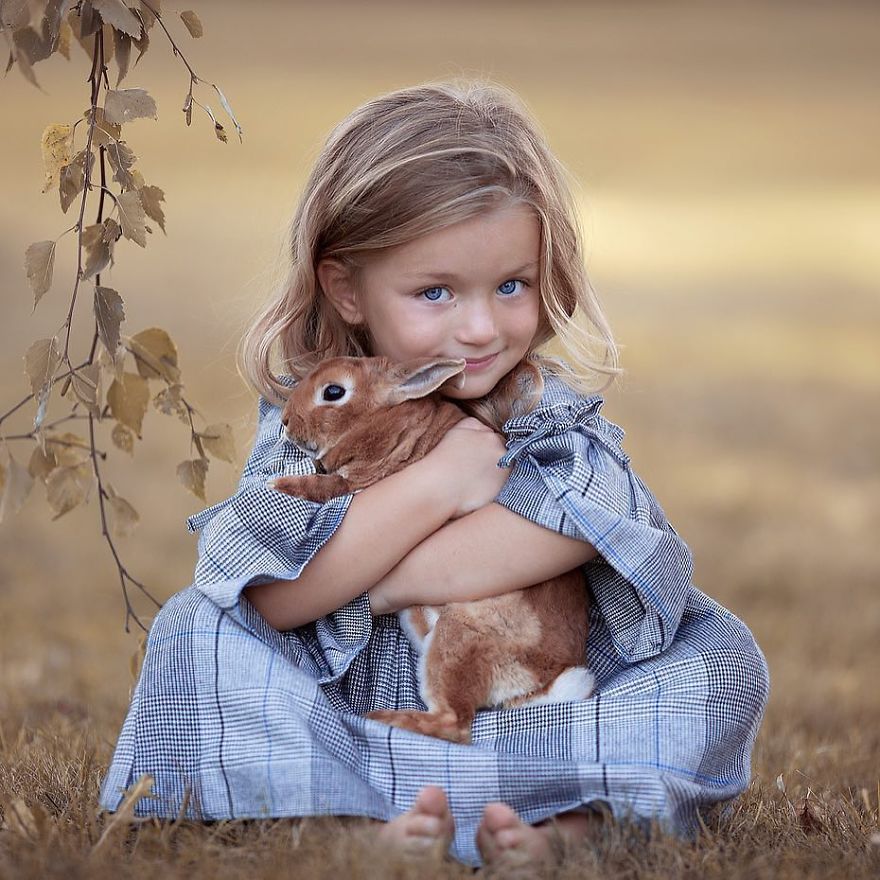 Photographers Post Pictures Of Children With Animals On Instagram And The Result Is Photo Shoots Of A Fairy Tale