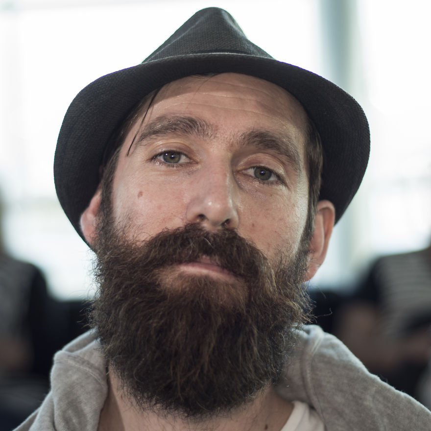 I Photograph 100 Faces From 100 Different Countries At Atatürk Airport, Istanbul I Photograph 100 Faces From 100 Different Countries At Atatürk Airport, Istanbul