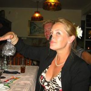 rowena_dennis_1 avatar