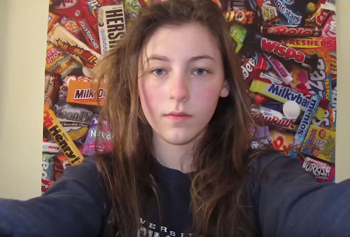 Teen Takes Selfies Every Day For 8 Years, Shows How Subtle Changes Create A Big Difference At The End Teen Takes Selfies Every Day For 8 Years, Shows How Subtle Changes Create A Big Difference At The End