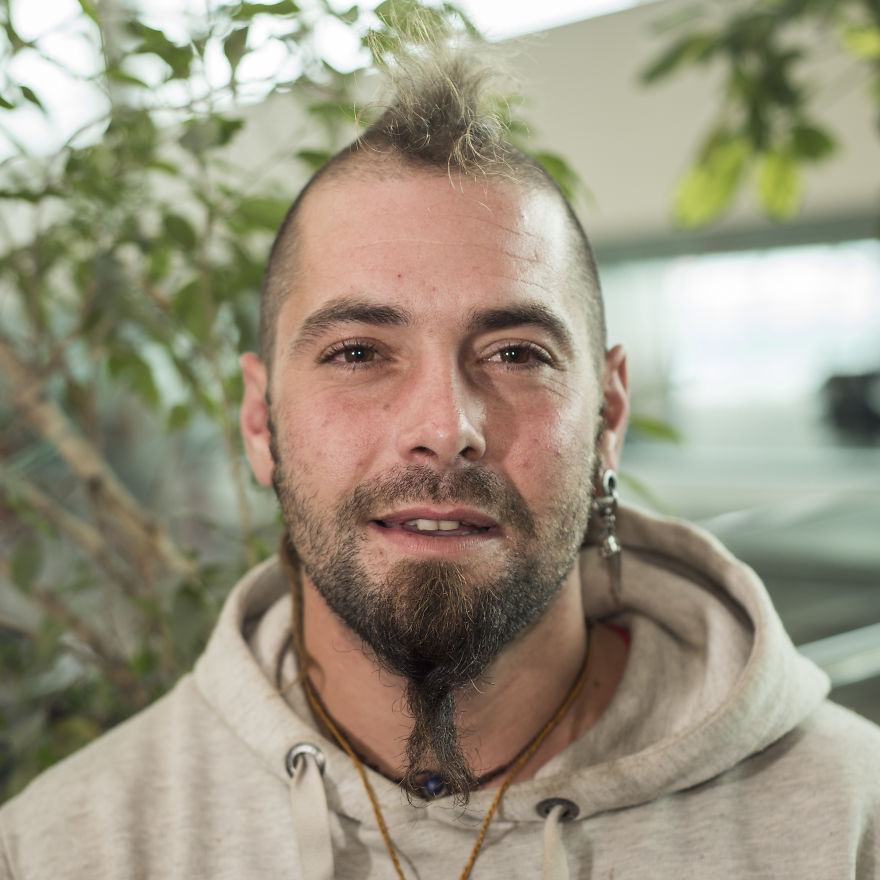 I Photograph 100 Faces From 100 Different Countries At Atatürk Airport, Istanbul I Photograph 100 Faces From 100 Different Countries At Atatürk Airport, Istanbul