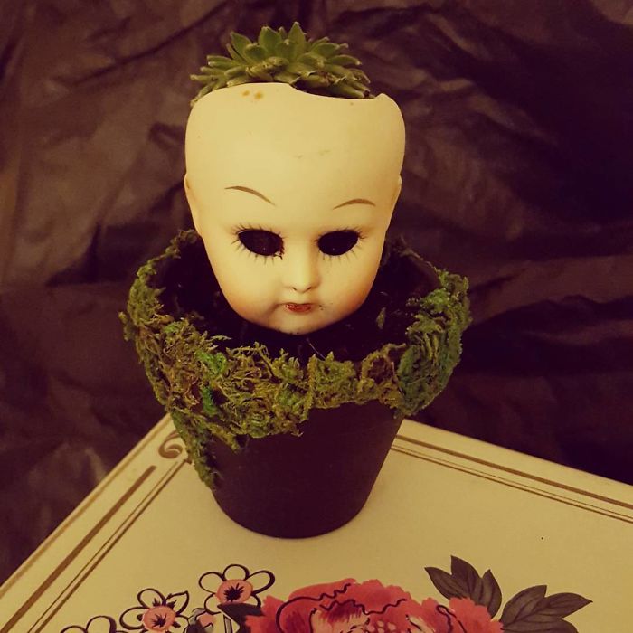 Creepy-Baby-Doll-Head-Planters