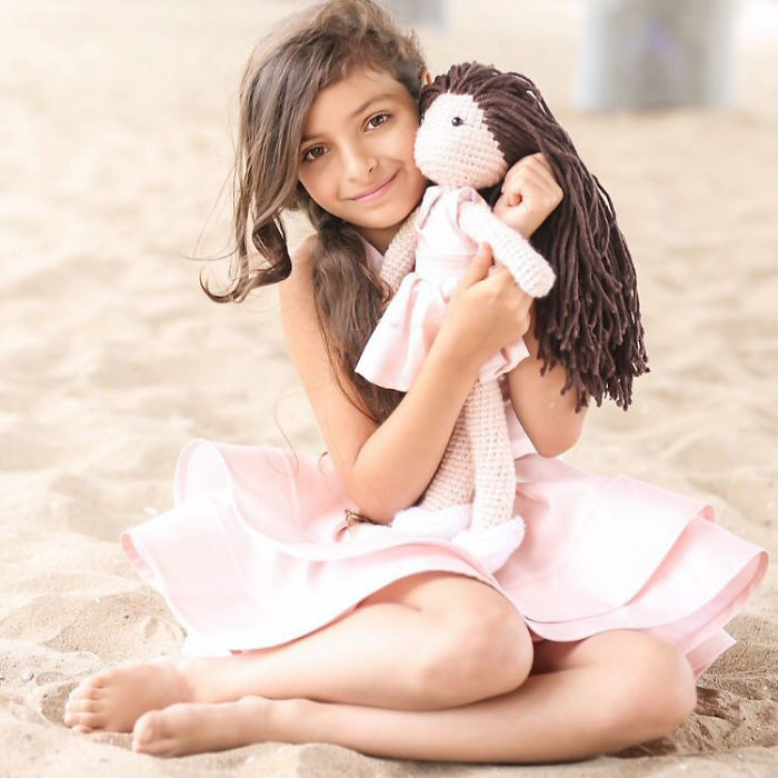 A Kiss In Every Stitch