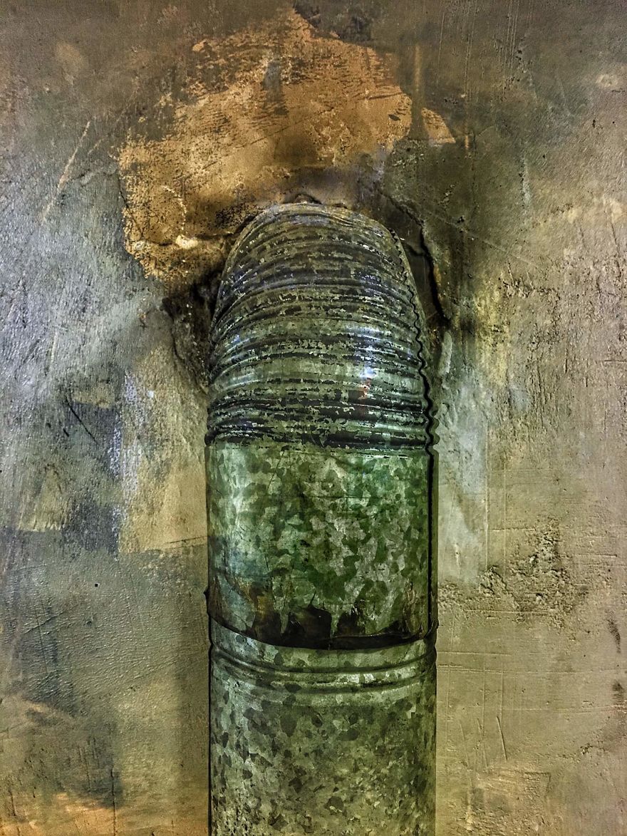 Artist Turns His Surrounding Environment From Abandoned Places And Small Abstract Details Into Elegance Pieces Of Art