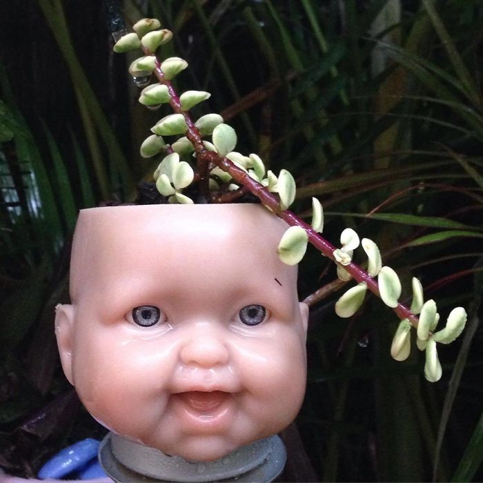 Creepy-Baby-Doll-Head-Planters
