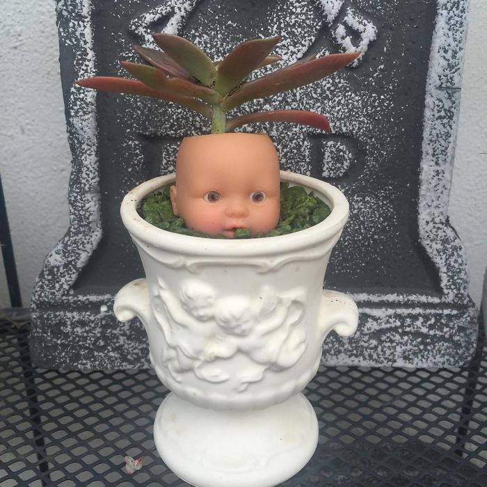 Creepy-Baby-Doll-Head-Planters