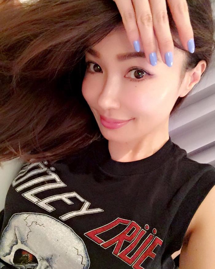 Young-Looking-Japanese-Model-Risa-Hirako