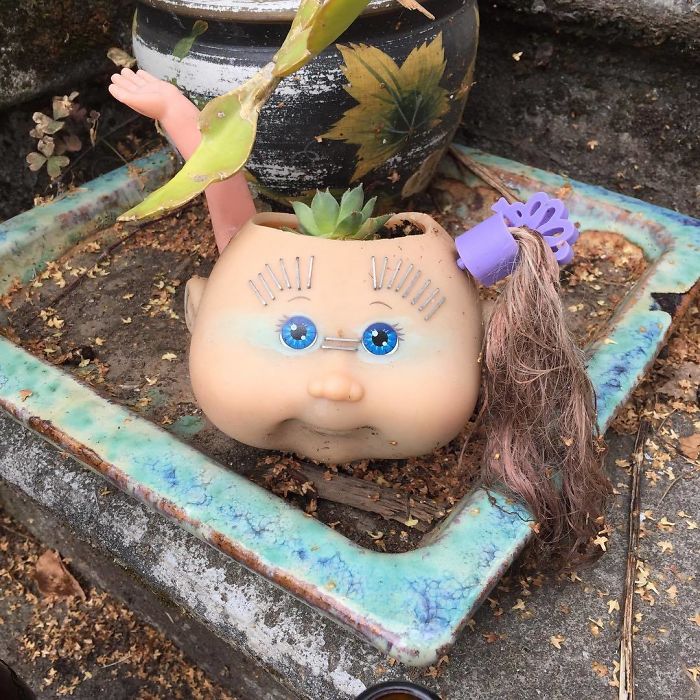 Creepy-Baby-Doll-Head-Planters