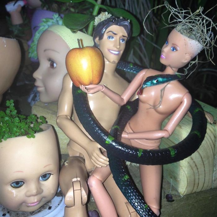 Creepy-Baby-Doll-Head-Planters