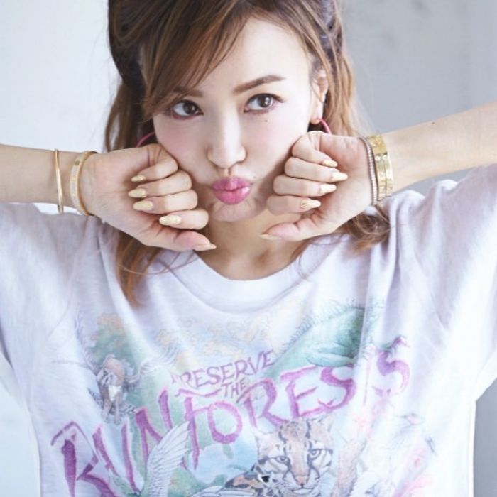 Young-Looking-Japanese-Model-Risa-Hirako