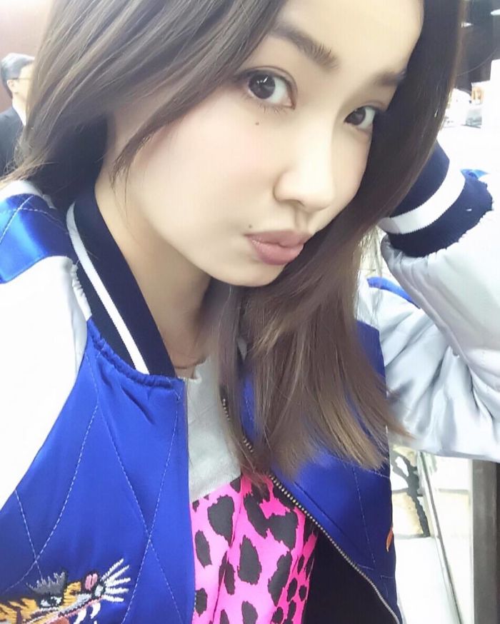 Young-Looking-Japanese-Model-Risa-Hirako