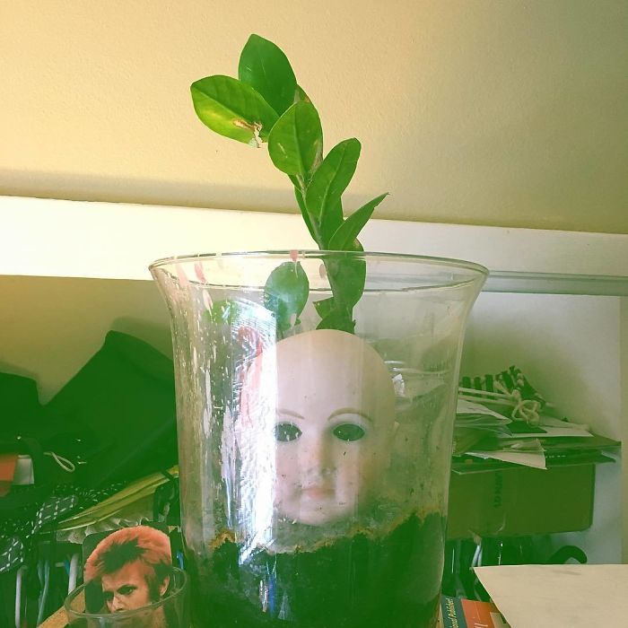 Creepy-Baby-Doll-Head-Planters