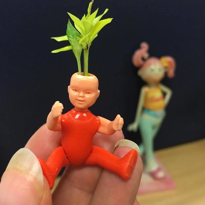 Creepy-Baby-Doll-Head-Planters