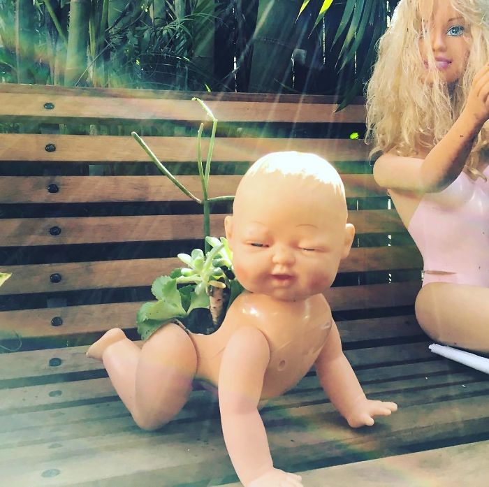 Creepy-Baby-Doll-Head-Planters